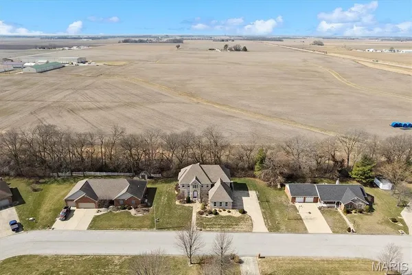 $599,000 | 499 Polk Street, Trenton, IL 62293