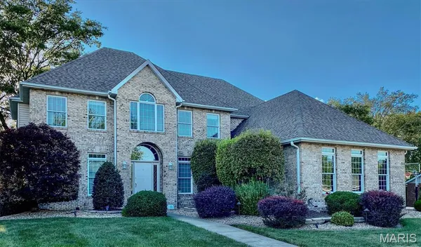 $599,000 | 499 Polk Street, Trenton, IL 62293