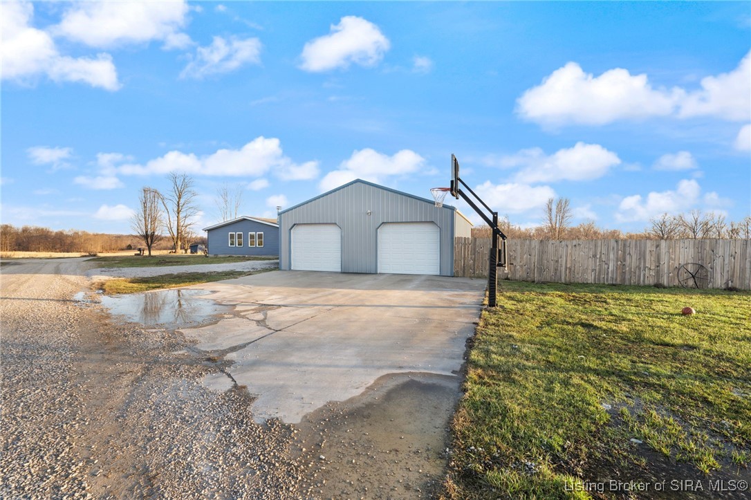 2825 North Williams Ridge Road, Unit B Eckerty, IN 47116 - Photo 3 of 27 Gallery Image 3