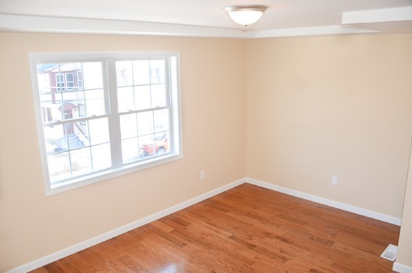 39 Merrick Street West Springfield, MA 01089 - Photo 10 of 16 Gallery Image 10