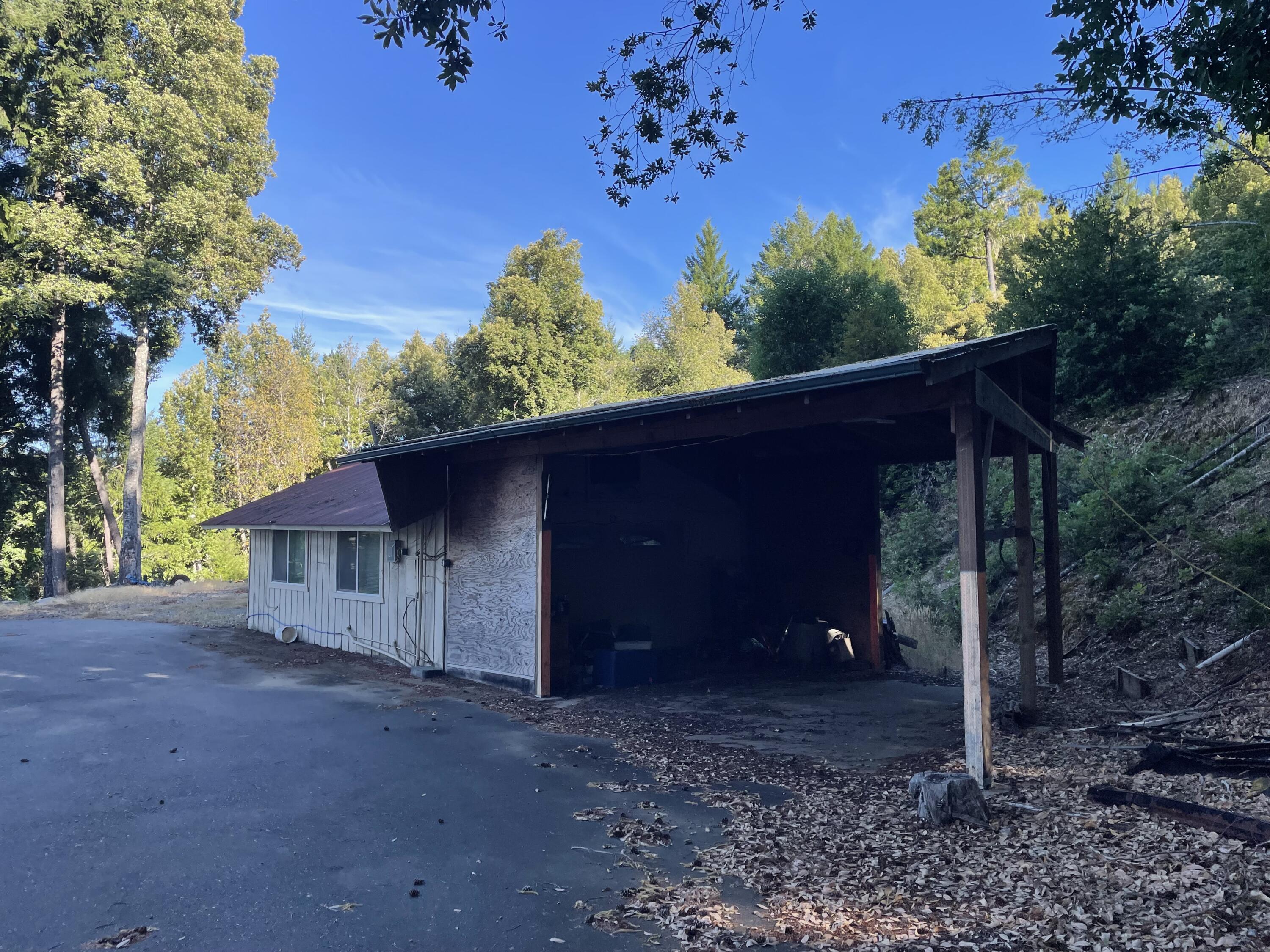6045 Wilder Ridge Road Garberville, CA 95542 - Photo 19 of 38