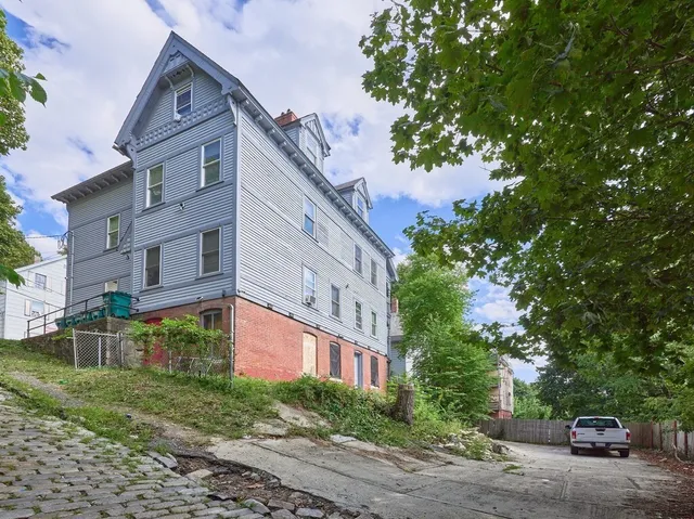 $420,000 | 34 Garnet Street, Fitchburg, MA 01420
