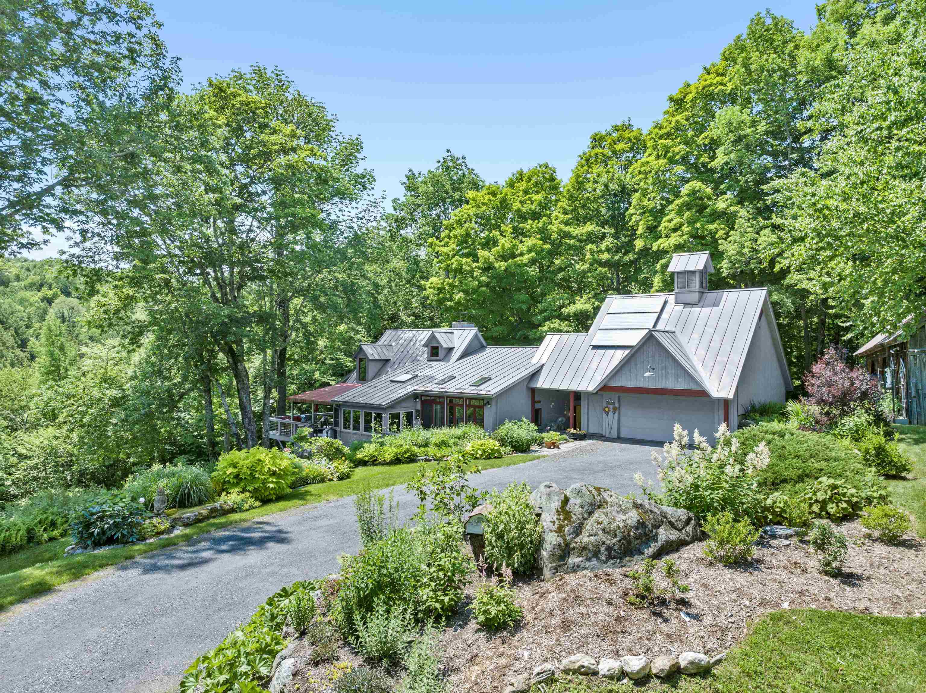 769 West Hill Road Warren, VT 05674 - Photo 1 of 56