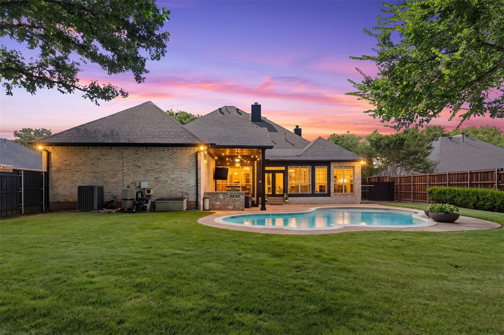 609 Seville Road Denton, TX 76205 - Photo 2 of 40 Relax and unwind with these magical sunsets!