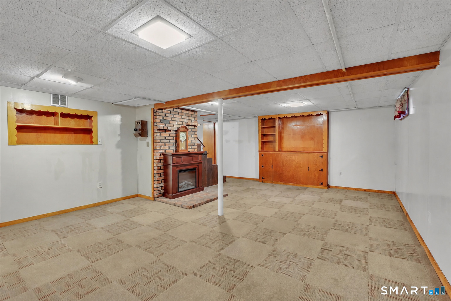 26 Russell Road Meriden, CT 06450 - Photo 20 of 36