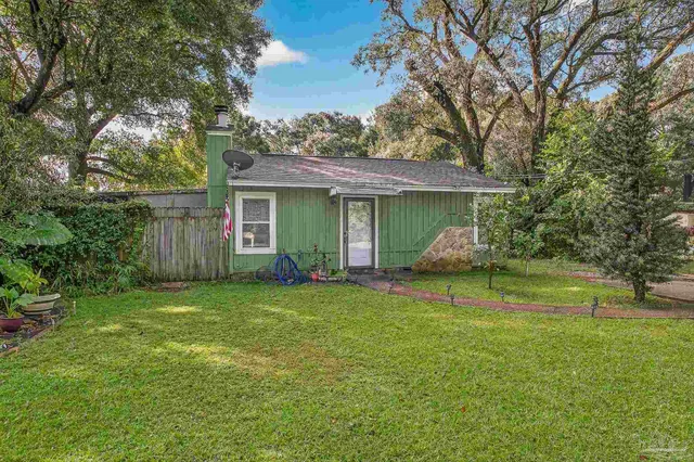 $135,000 | 4801 Sierra Drive, Unit A, Pensacola, FL 32526