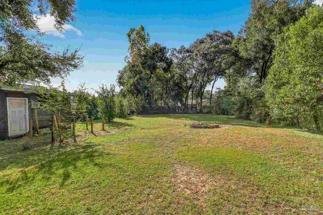 $135,000 | 4801 Sierra Drive, Unit A, Pensacola, FL 32526