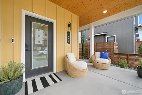 a view of outdoor space yard and patio