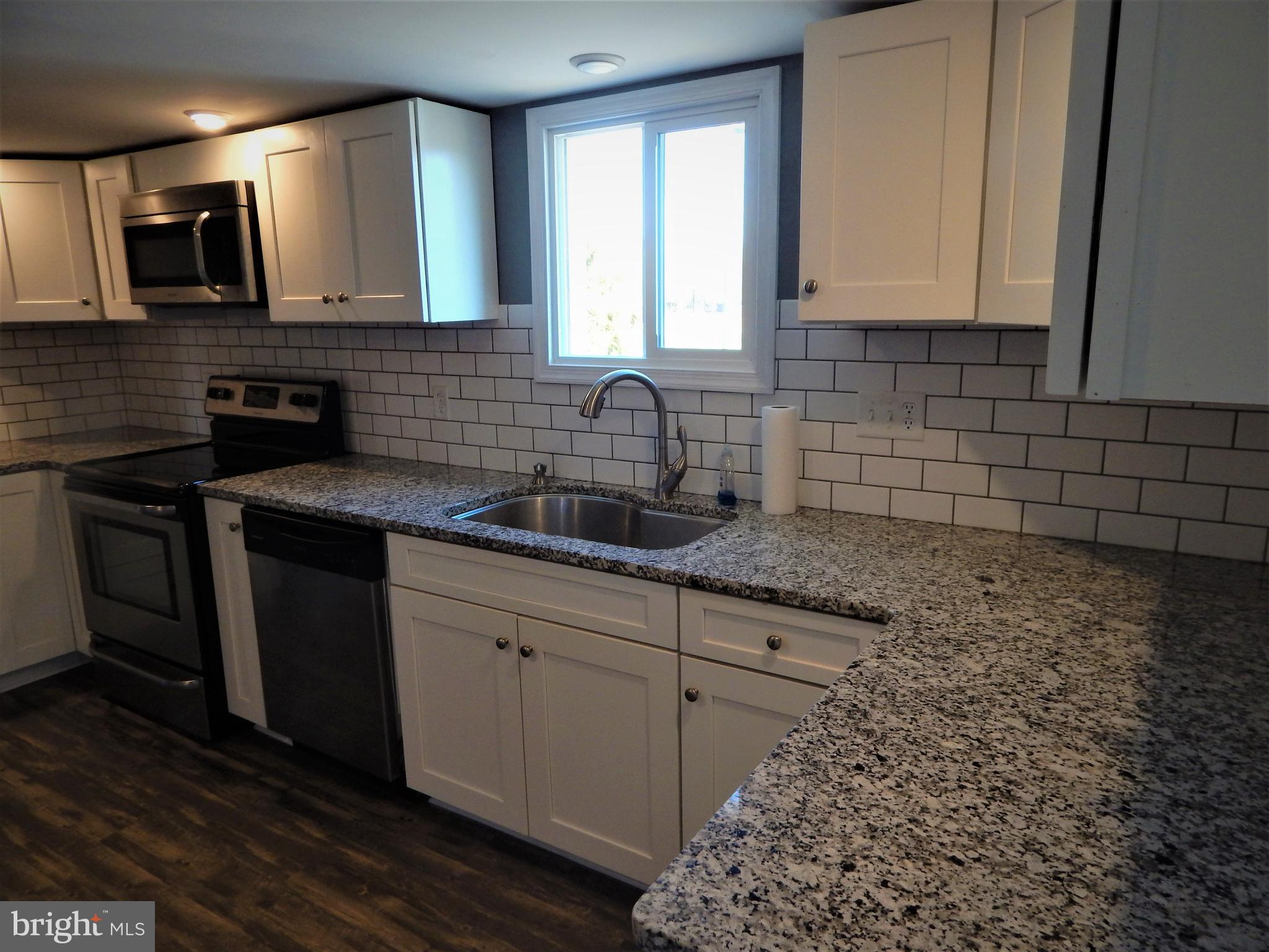 916 Hartly Road Hartly, DE 19953 - Photo 13 of 61 Granite Countertops