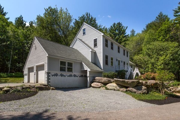 104 Cedarwood Road Boxborough, MA 01719 - Photo 2 of 25 Gallery Image 2