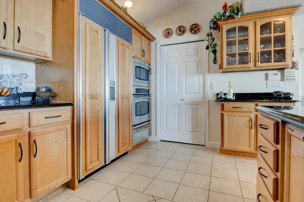 $462,000 | 2186 10th Street, Menominee, MI 49858