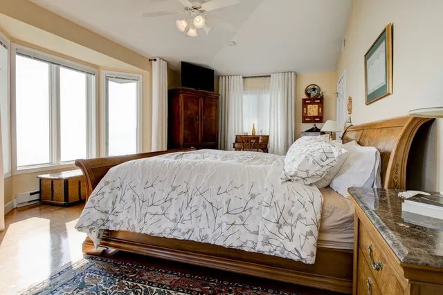 $462,000 | 2186 10th Street, Menominee, MI 49858