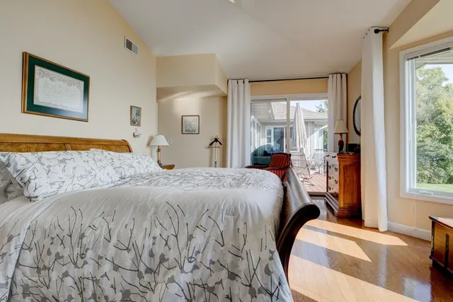 $462,000 | 2186 10th Street, Menominee, MI 49858