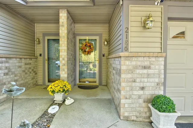 $462,000 | 2186 10th Street, Menominee, MI 49858