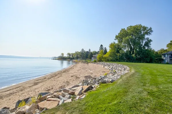 $462,000 | 2186 10th Street, Menominee, MI 49858