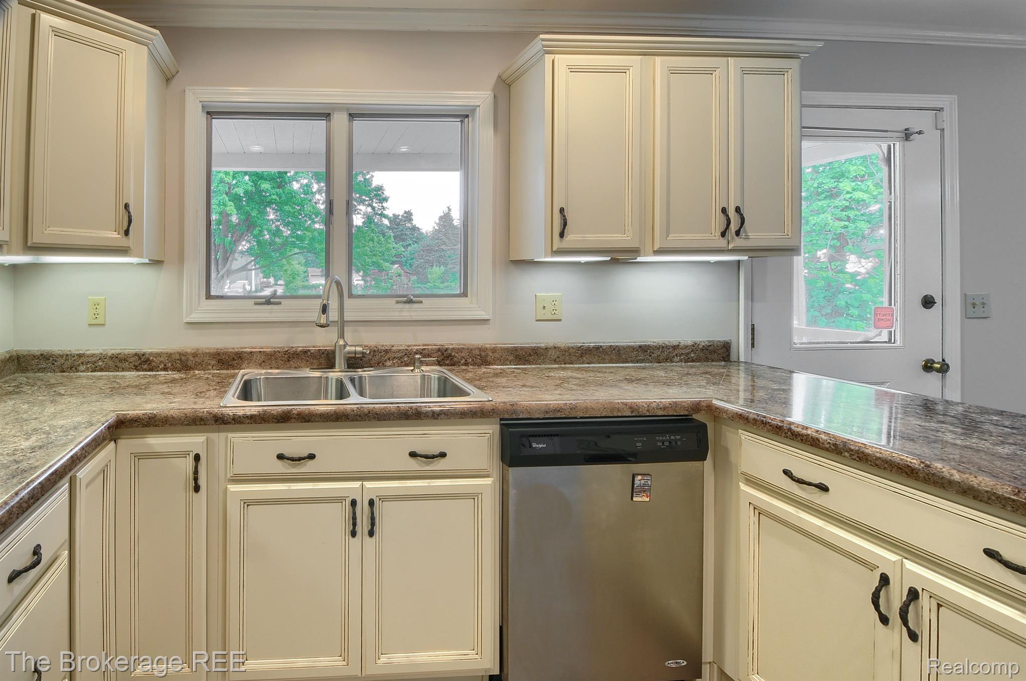 7395 North Lewis Road Mount Morris, MI 48458 - Photo 25 of 47 Gallery Image 25