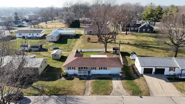 $196,000 | 409 Northeast 18th Street, Washington, IN 47501