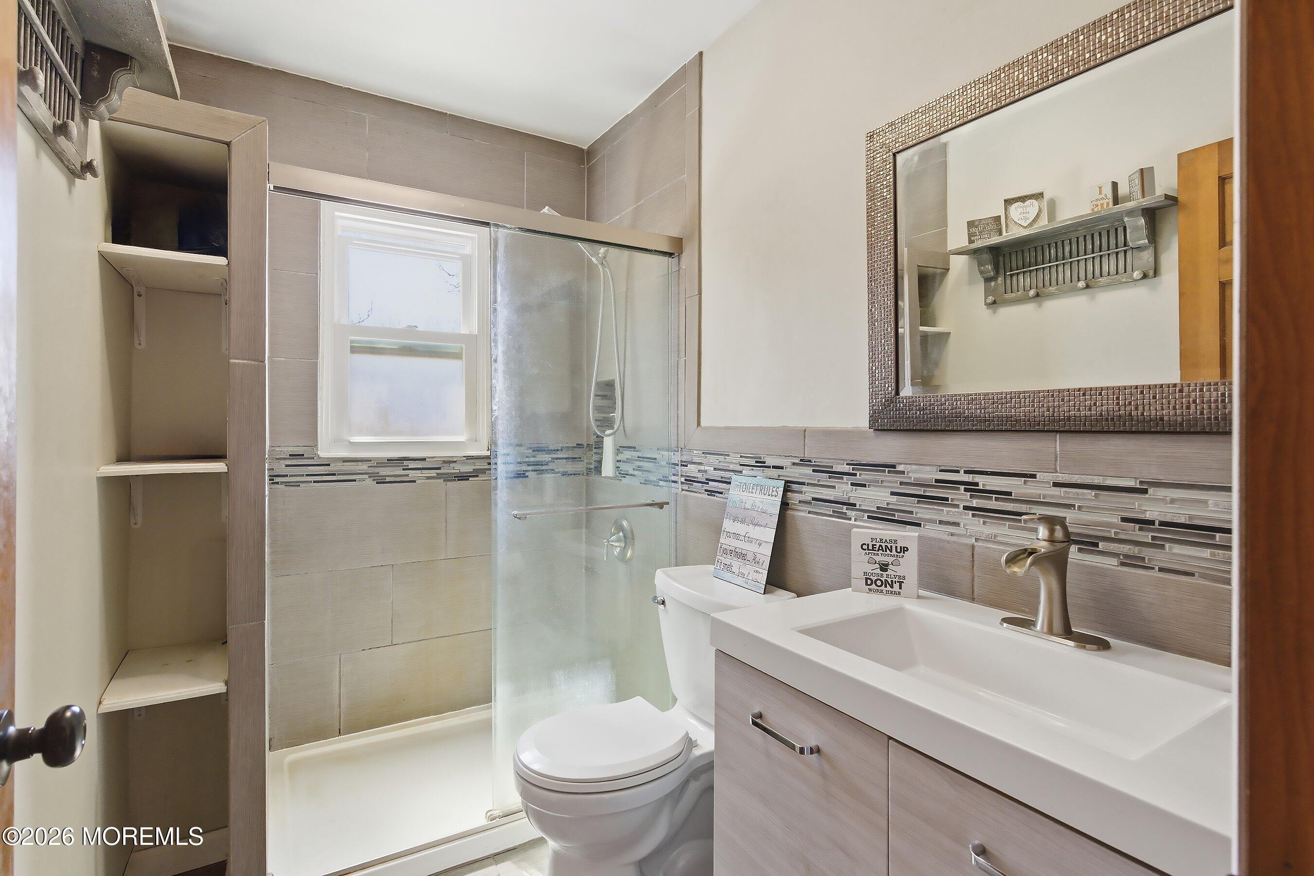 132 North Cooks Bridge Road Jackson, NJ 08527 - Photo 10 of 29 15-Bath 1