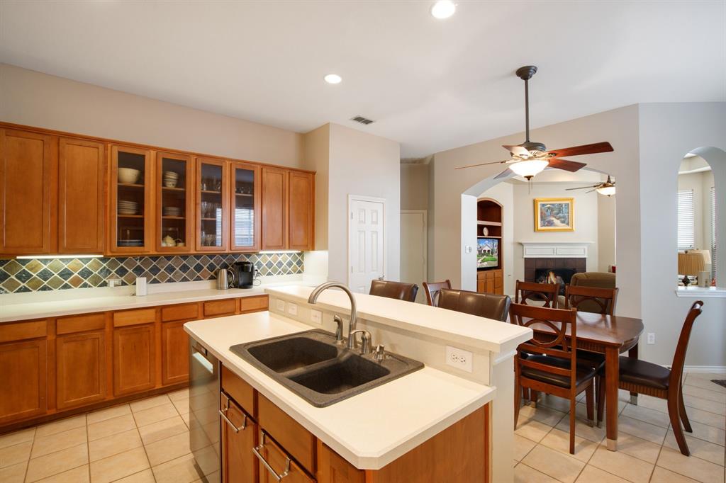 1670 Carson Lane Frisco, TX 75033 - Photo 12 of 40