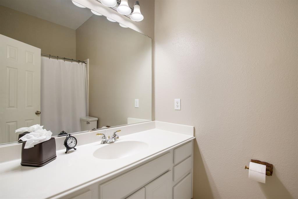 1670 Carson Lane Frisco, TX 75033 - Photo 29 of 40