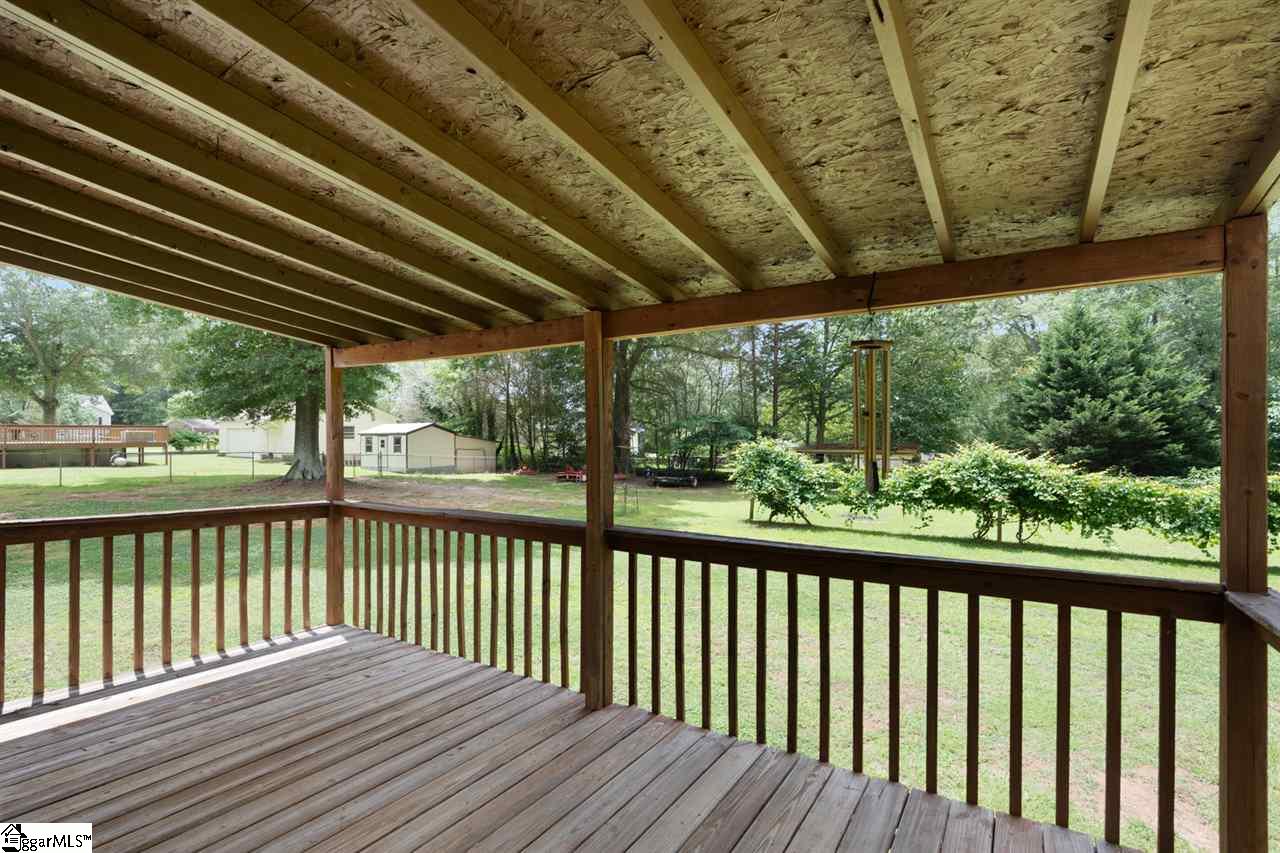 4503 Locust Hill Road Taylors, SC 29687 - Photo 8 of 23
