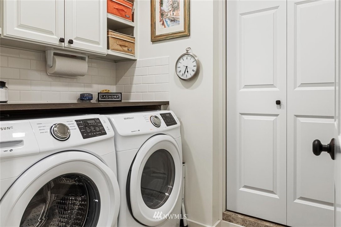 17926 Talbot Road Edmonds, WA 98026 - Photo 21 of 40