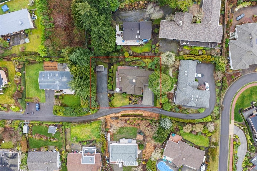 17926 Talbot Road Edmonds, WA 98026 - Photo 38 of 40