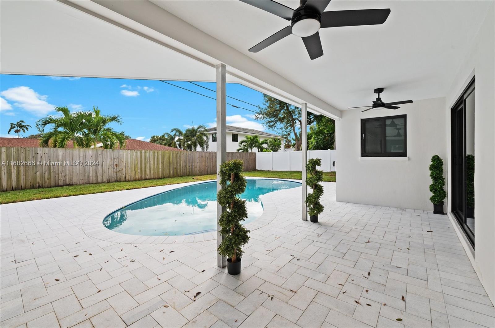 1322 Southwest 9th Street Boca Raton, FL 33486 - Photo 28 of 37