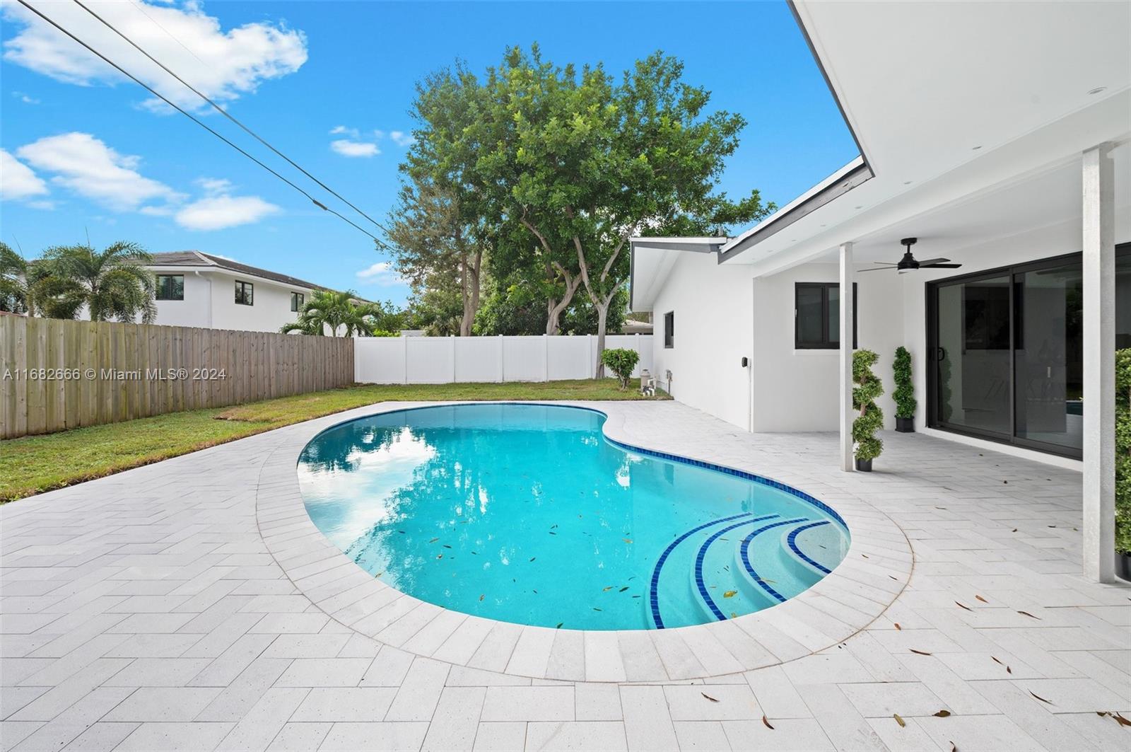 1322 Southwest 9th Street Boca Raton, FL 33486 - Photo 29 of 37