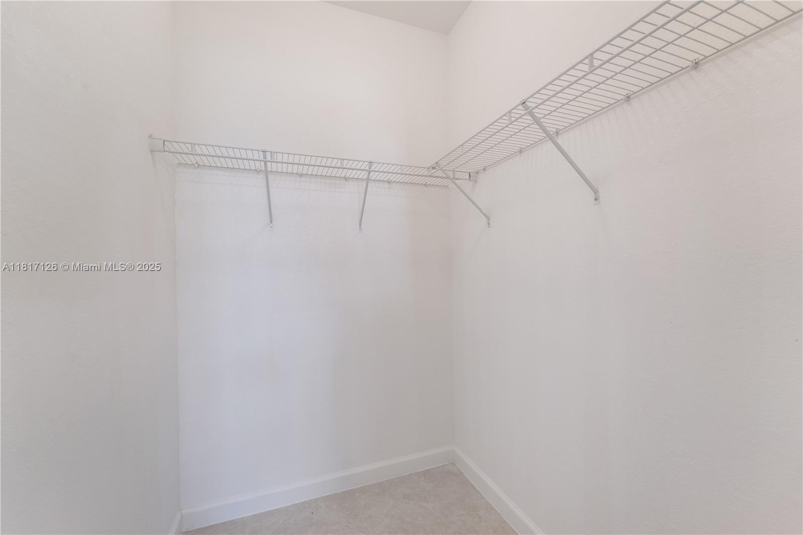 22938 Southwest 128th Place Miami, FL 33170 - Photo 14 of 39