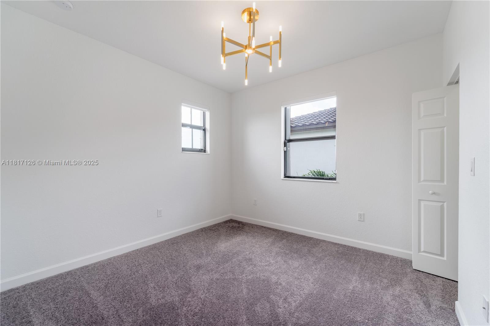 22938 Southwest 128th Place Miami, FL 33170 - Photo 15 of 39