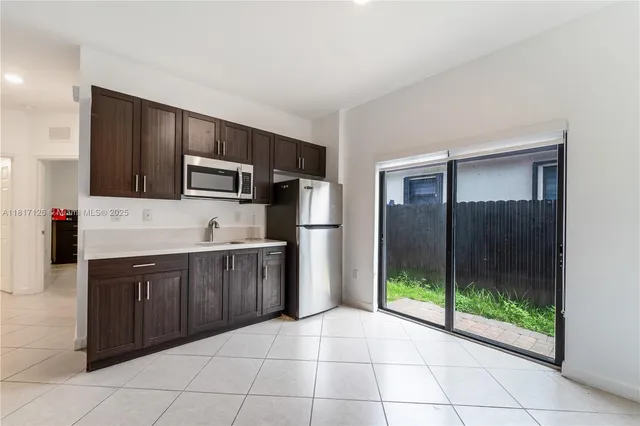 $5,500 | 22938 Southwest 128th Place, Miami, FL 33170