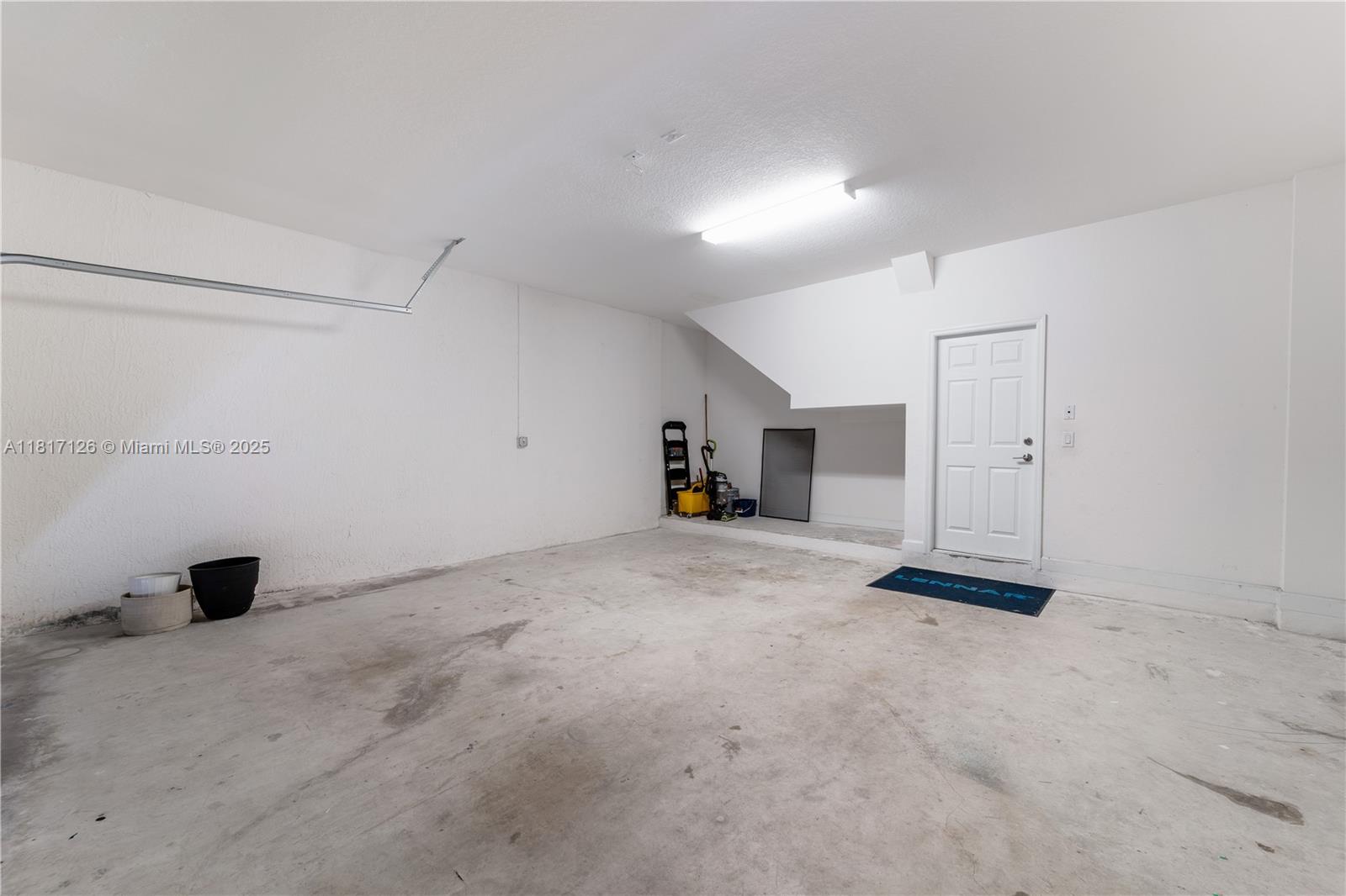 22938 Southwest 128th Place Miami, FL 33170 - Photo 29 of 39