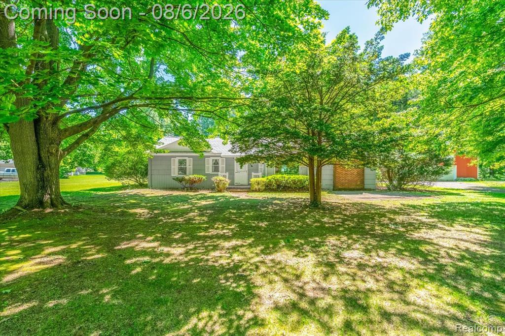 16887 Renton Road Belleville, MI 48111 - Photo 3 of 58 Gallery Image 3