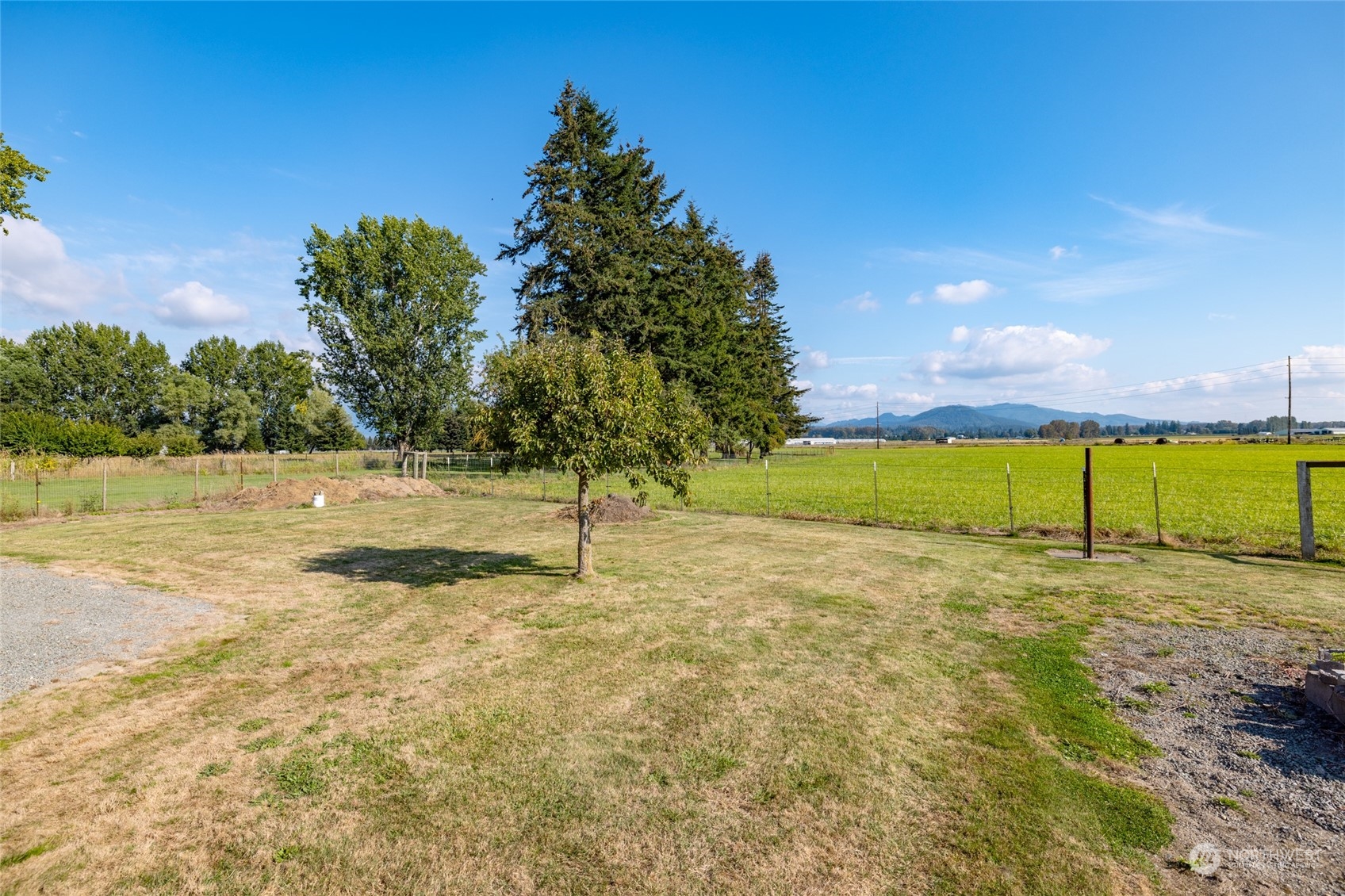 14335 River Bend Road Mount Vernon, WA 98273 - Photo 26 of 32