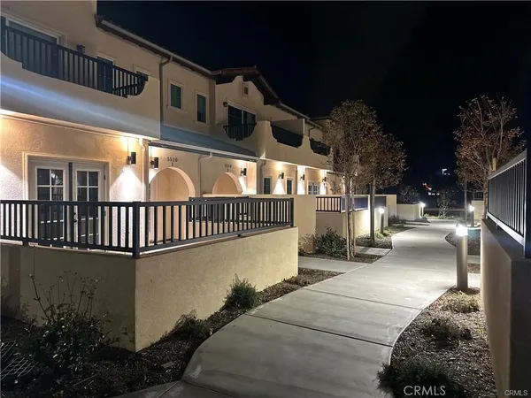 $749,000 | 5526 East Los Angeles Avenue, Unit 4, Simi Valley, CA 93063