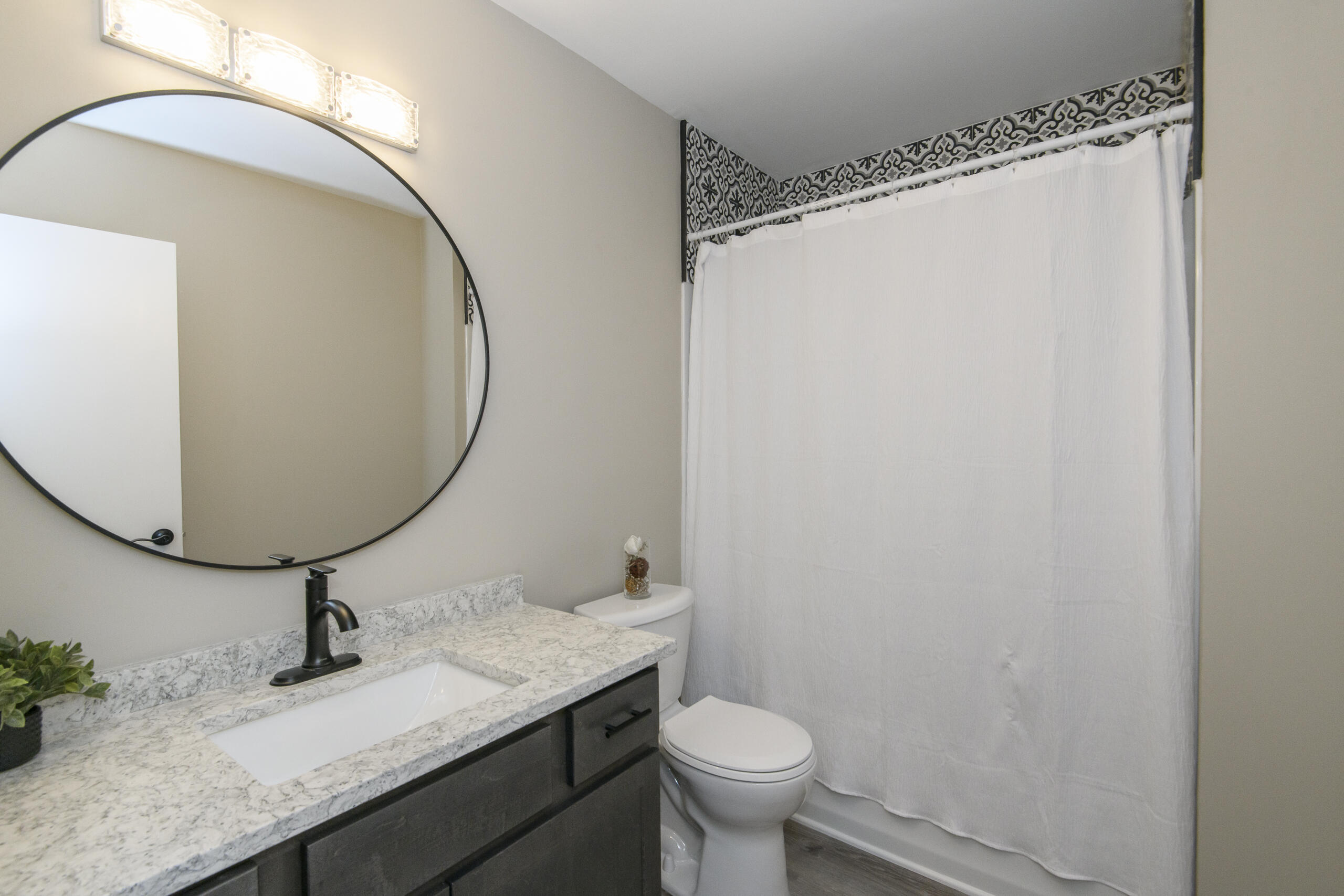 1717 Sunset Ridge Drive West West Bend, WI 53090 - Photo 15 of 28 Fresh bathroom with storage closet