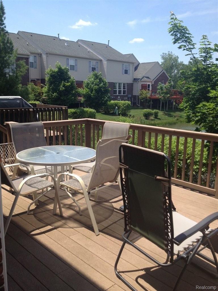 49060 Hawksburry Road Canton, MI 48188 - Photo 21 of 21 Deck view 2