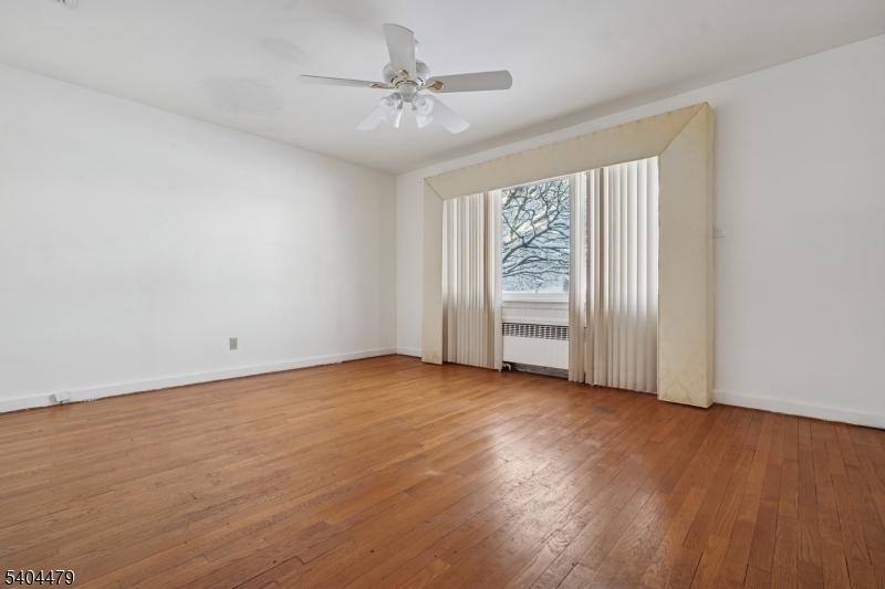 28 Shunpike Road Summit, NJ 07901 - Photo 13 of 24