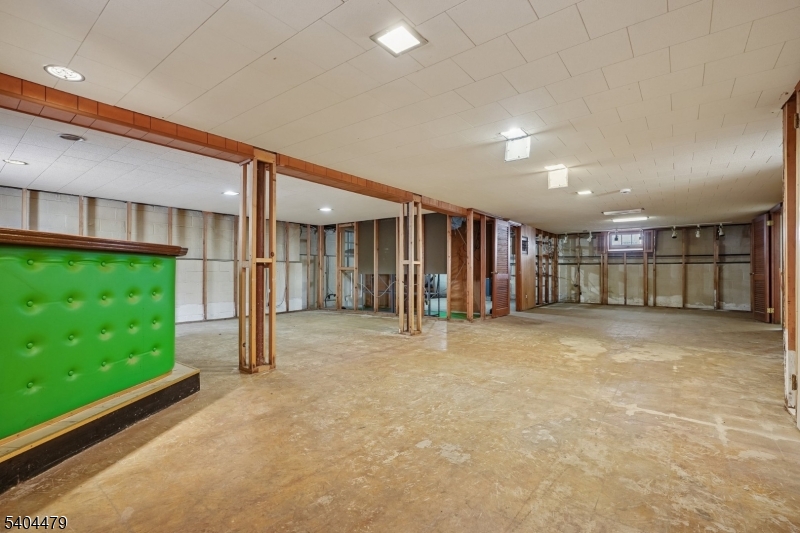 28 Shunpike Road Summit, NJ 07901 - Photo 16 of 24