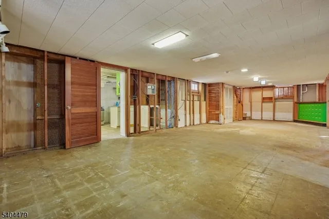 $750,000 | 28 Shunpike Road, Summit, NJ 07901