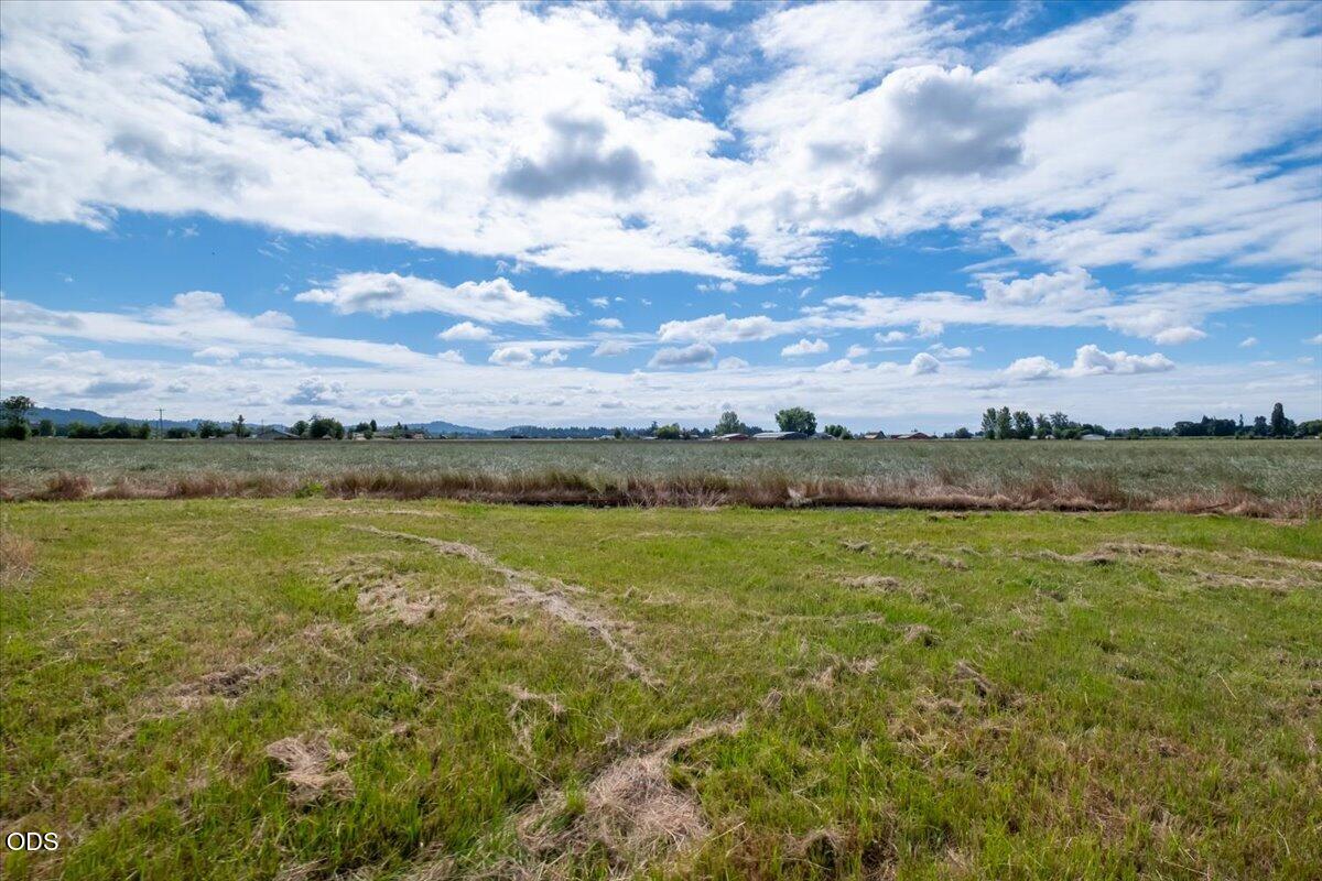 Undisclosed Address Jefferson, OR 97352 - Photo 19 of 36