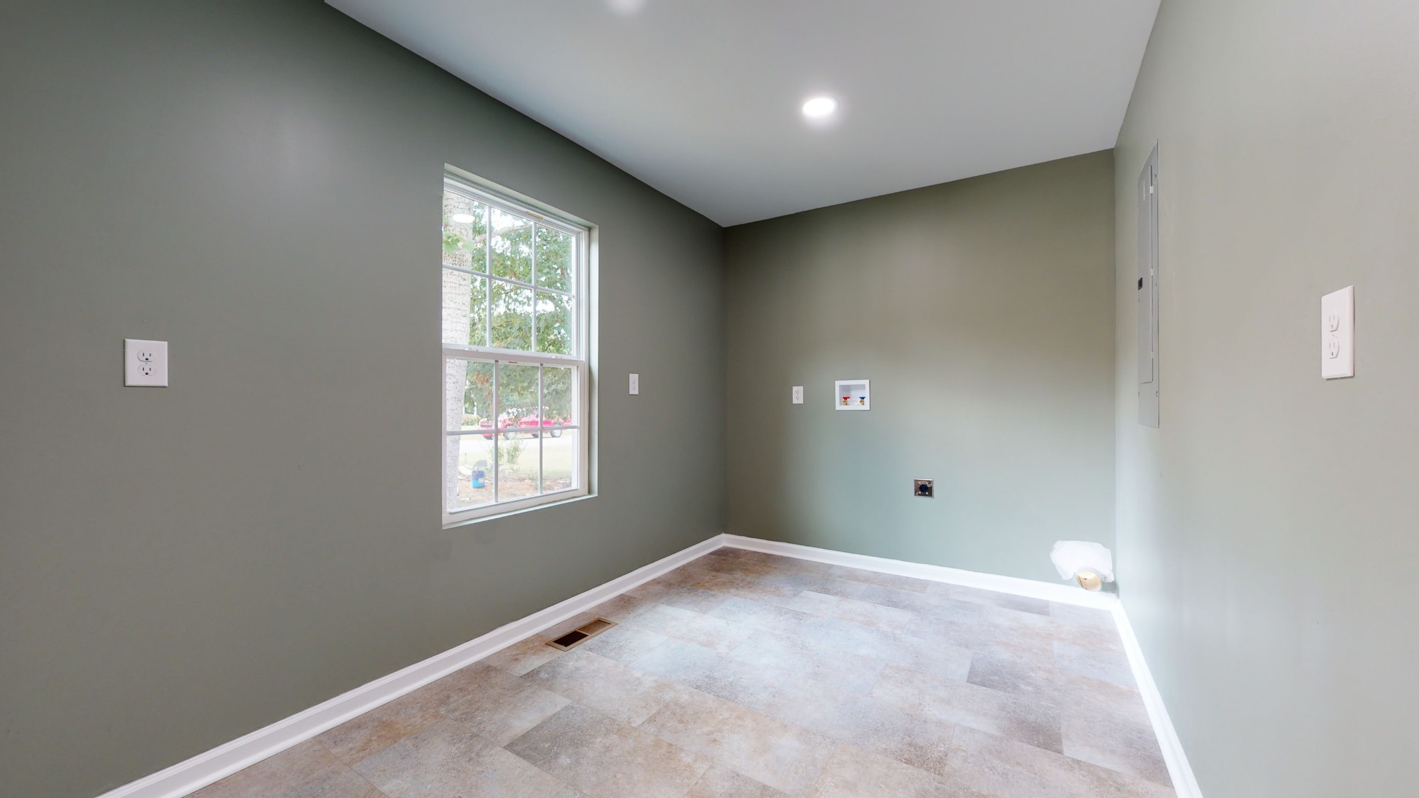 266 Lake Forrest Road Lynchburg, TN 37352 - Photo 23 of 40 a view of an empty room with a window