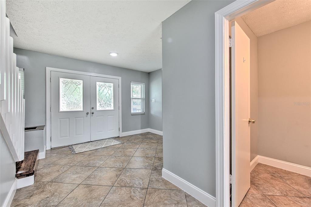 3904 Sweetleaf Drive Brandon, FL 33511 - Photo 20 of 66 a view of an empty room and window