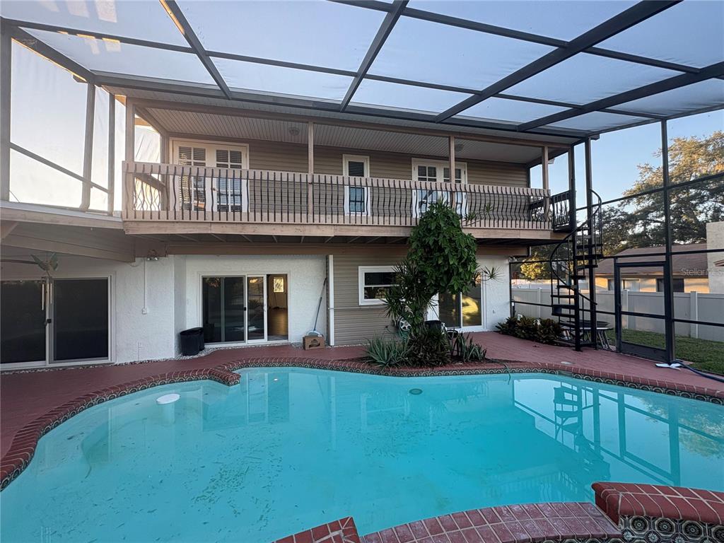 3904 Sweetleaf Drive Brandon, FL 33511 - Photo 3 of 34 a front view of a house with garden