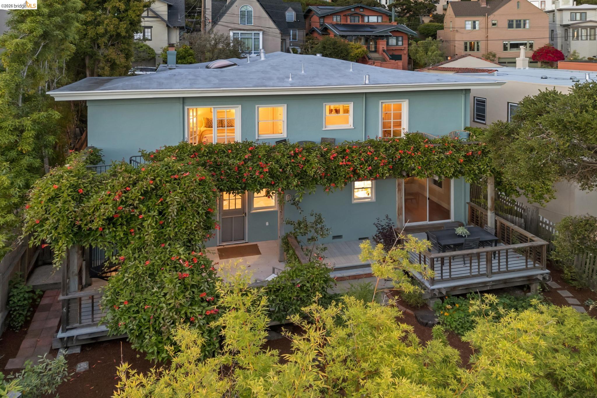 664 Vincente Avenue Berkeley, CA 94707 - Photo 2 of 54