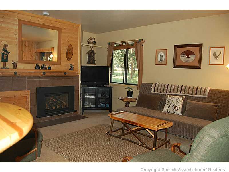 1937 Soda Ridge Road, Unit 1140 Keystone, CO 80435 - Photo 9 of 20 Living Room.