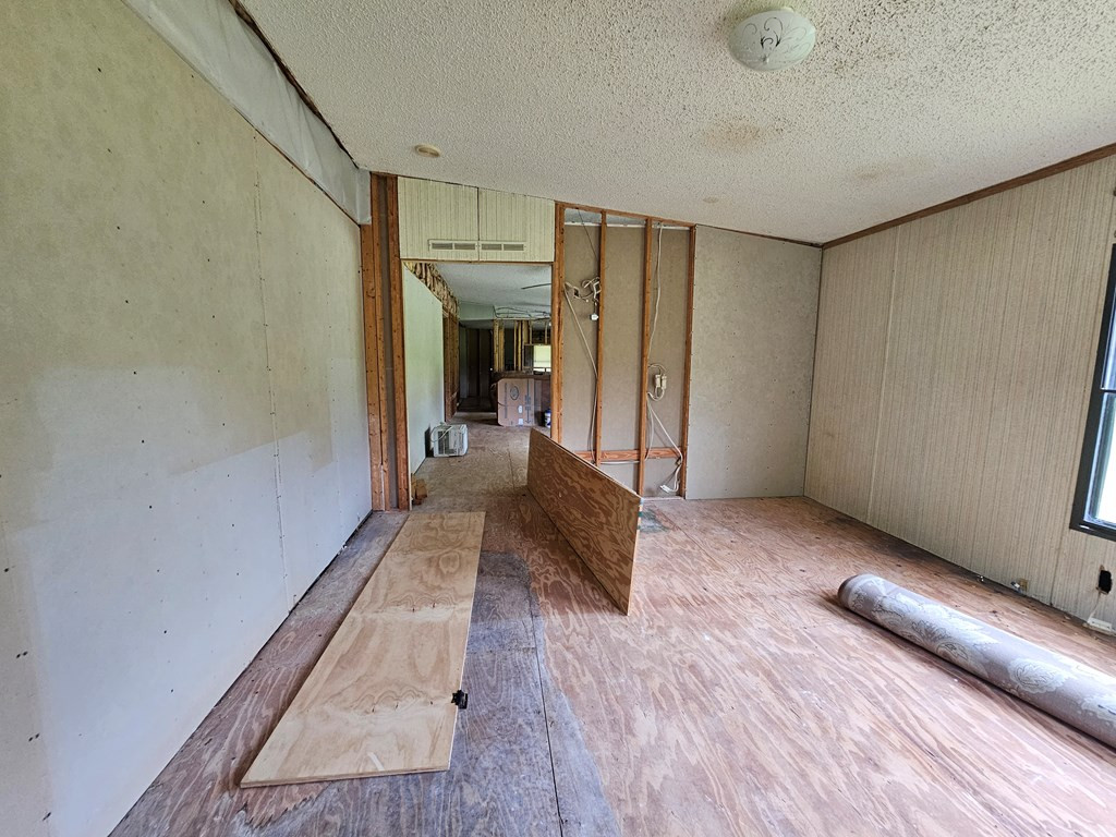 14196 Raccoon Road Manning, SC 29102 - Photo 32 of 39 Gallery Image 32