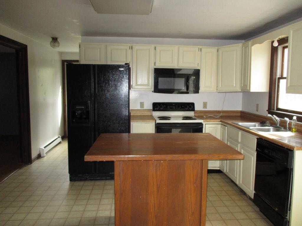 55 Leonard Caverly Road Strafford, NH 03884 - Photo 8 of 21