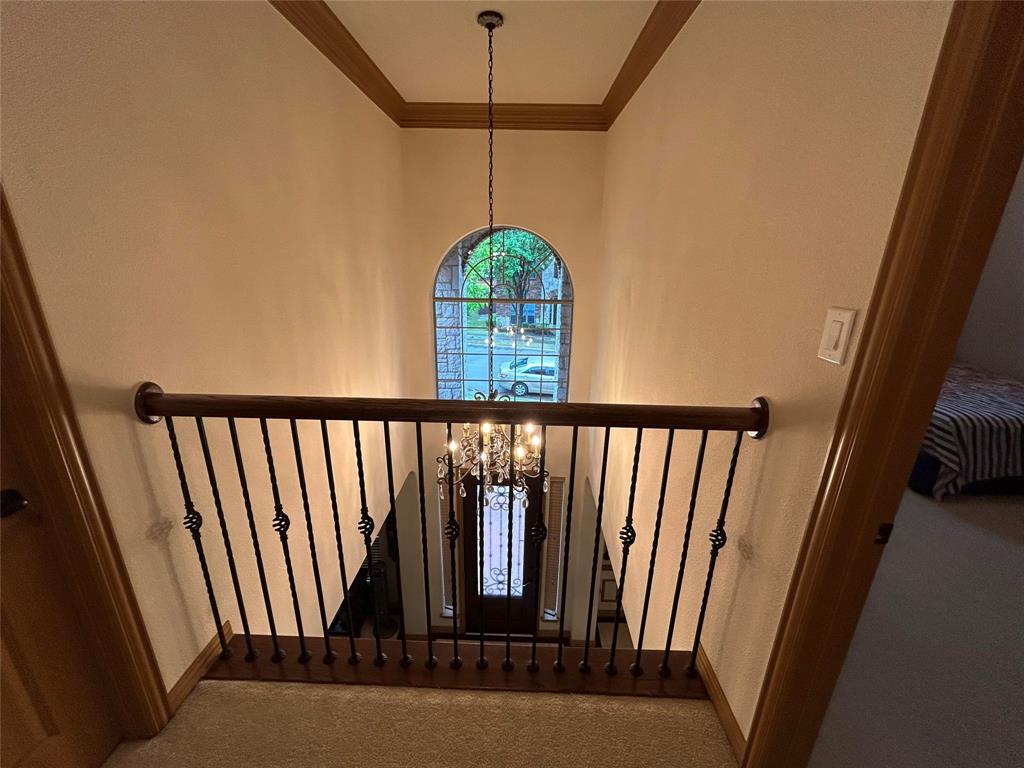 2219 Longview Road Irving, TX 75063 - Photo 27 of 36 a view of a balcony